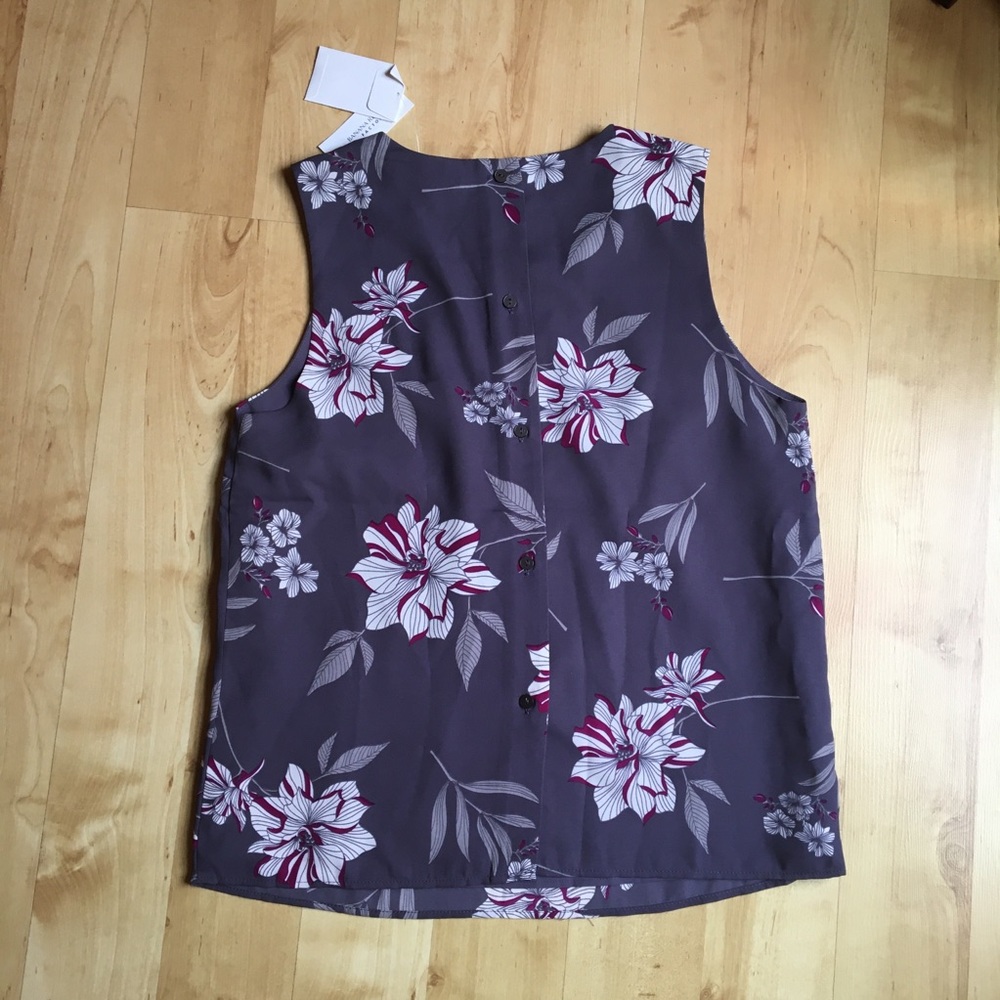 Banana Republic Purple Floral Top - Picture 2 of 5